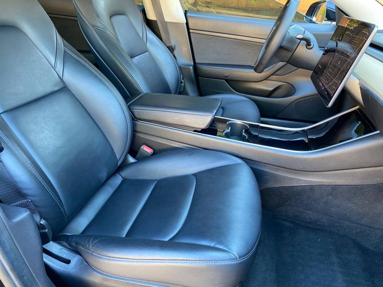 Tesla Model 3 photo 54