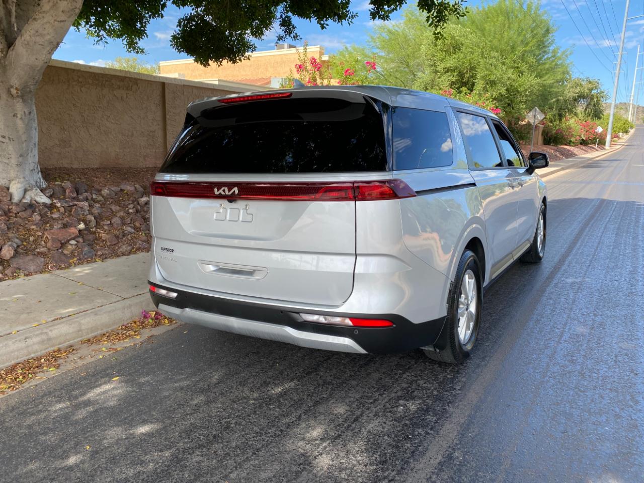 Kia Carnival LX FWD w/Seat Pkg 2023