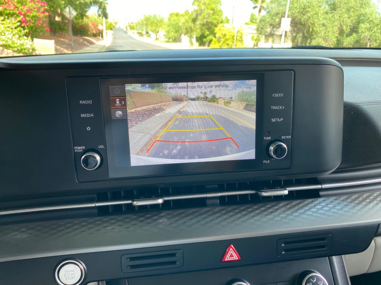 Kia Carnival LX FWD w/Seat Pkg 2023