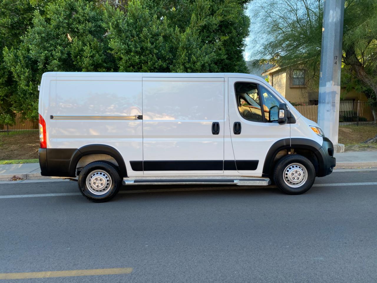 RAM ProMaster Cargo Van Tradesman 2500 Low Roof 136" WB w/Pass Seat 2025