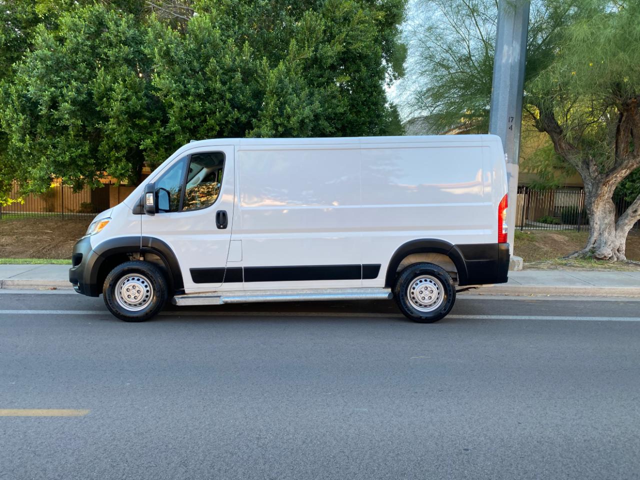 RAM ProMaster Cargo Van Tradesman 2500 Low Roof 136" WB w/Pass Seat 2025