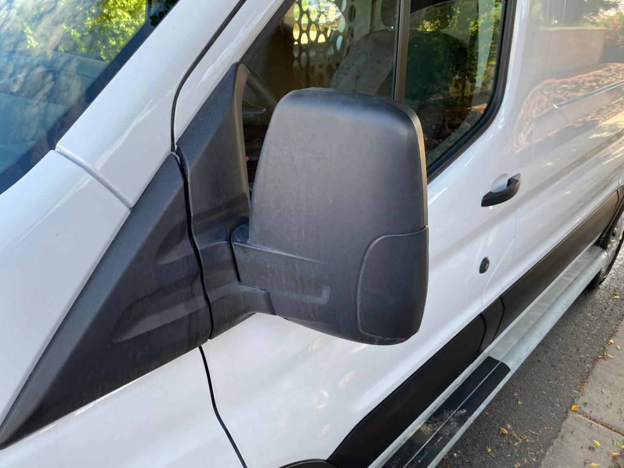 Ford Transit Cargo Van T-250 130" Low Rf 9070 GVWR RWD 2025