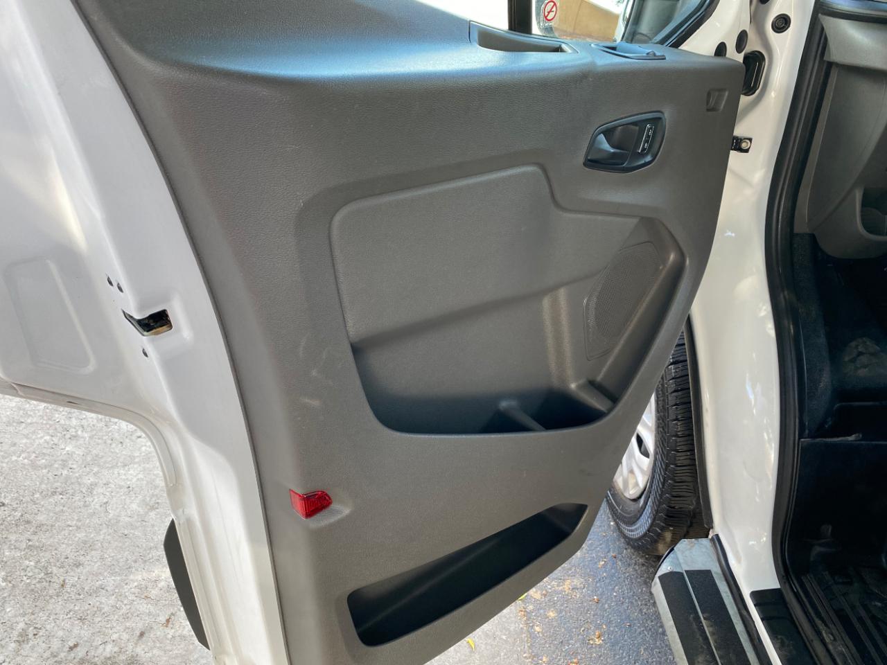Ford Transit Cargo Van T-250 130" Low Rf 9070 GVWR RWD 2025