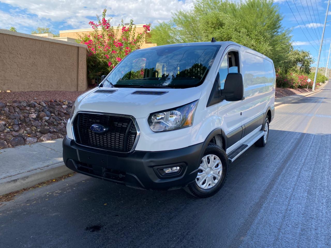 Ford Transit Cargo Van T-250 130" Low Rf 9070 GVWR RWD 2025