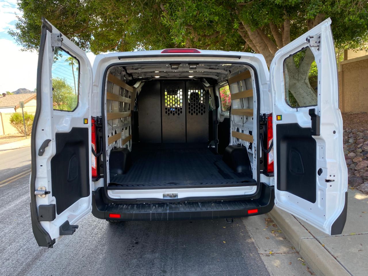 Ford Transit Cargo Van T-250 130" Low Rf 9070 GVWR RWD 2025