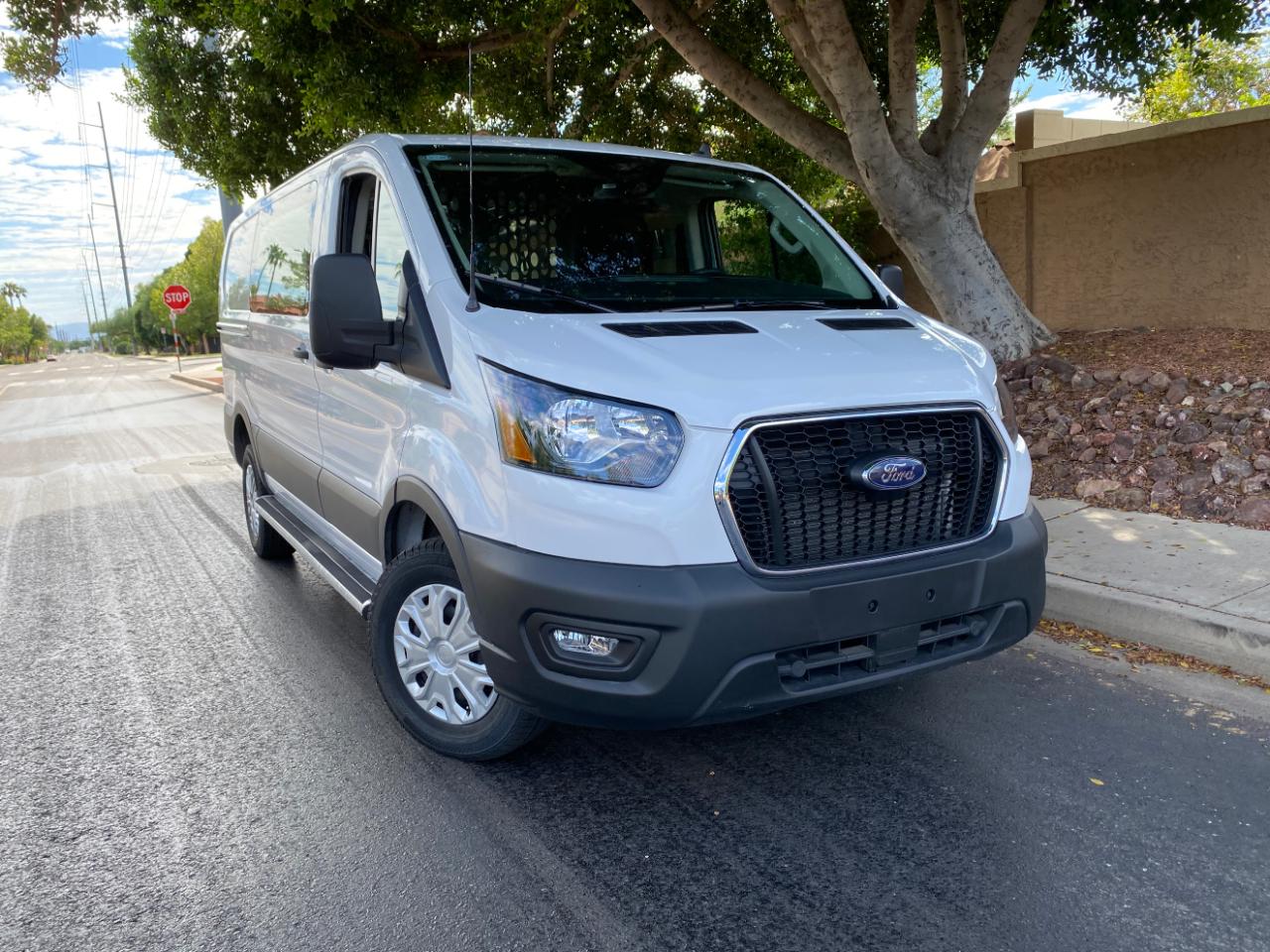 Ford Transit Cargo Van T-250 130" Low Rf 9070 GVWR RWD 2025