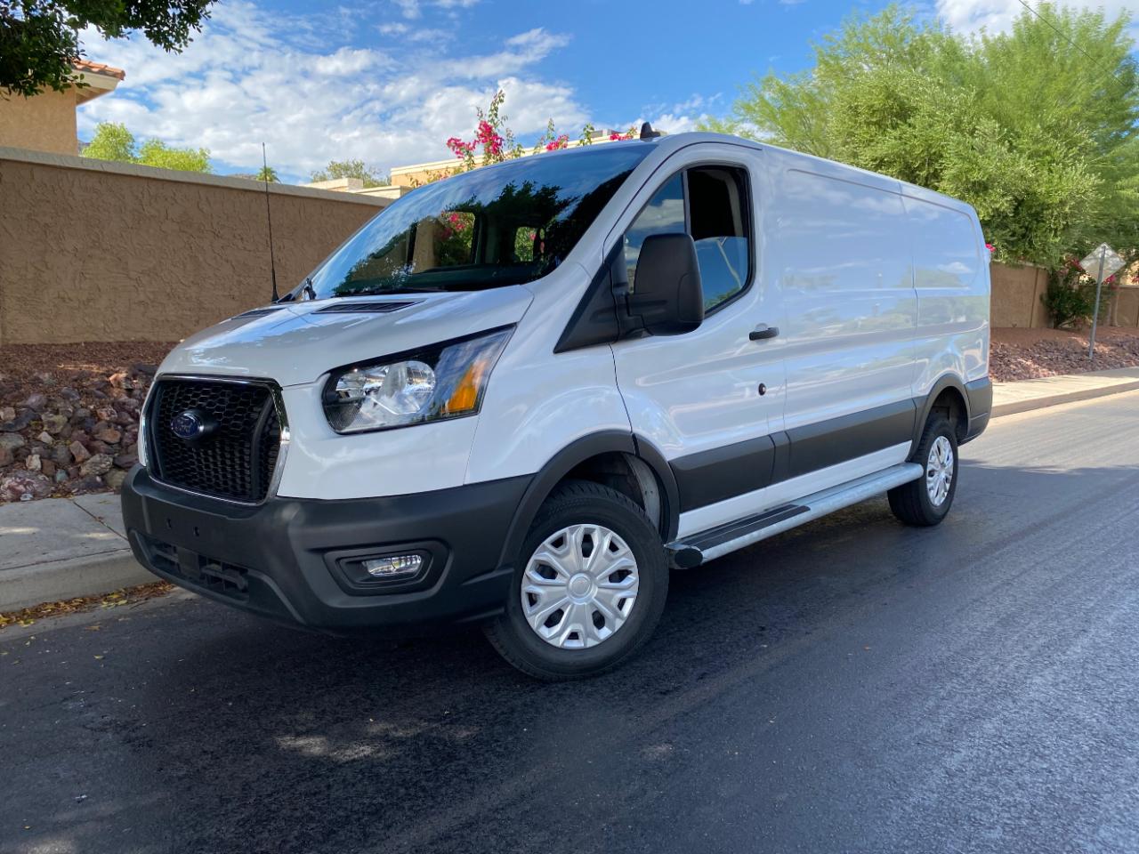 Ford Transit Cargo Van T-250 130" Low Rf 9070 GVWR RWD 2025