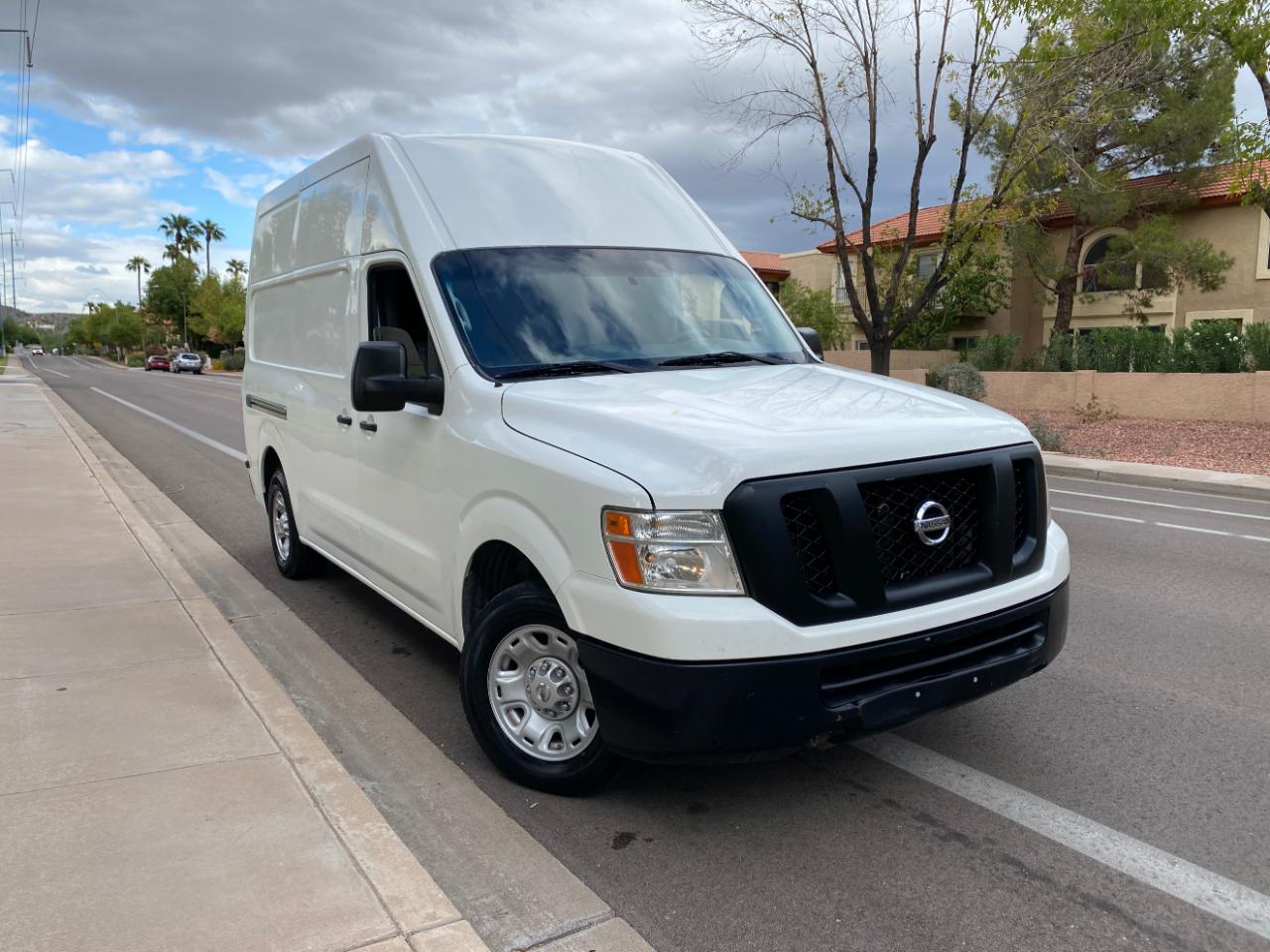 Nissan NV photo 4