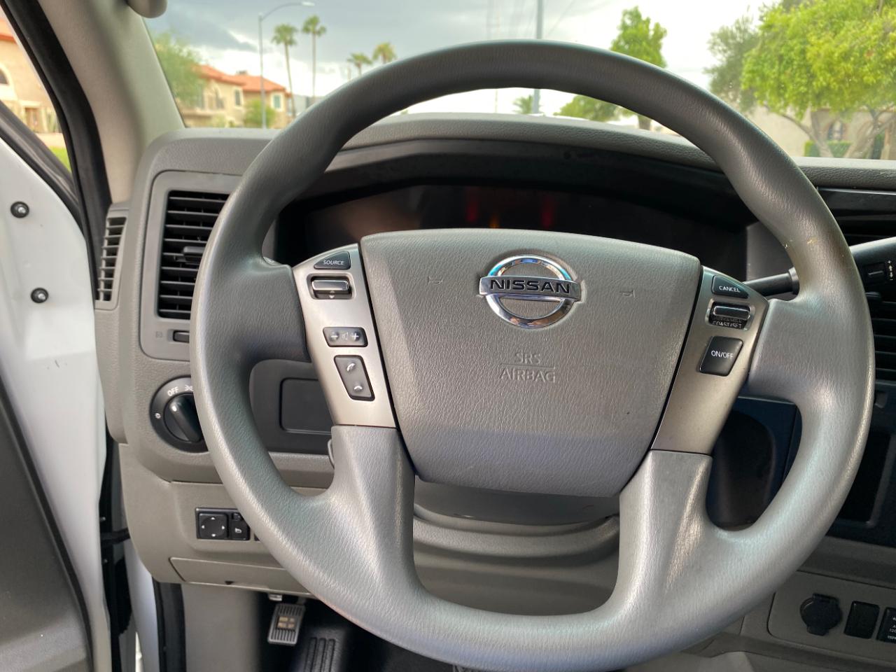 Nissan NV photo 46