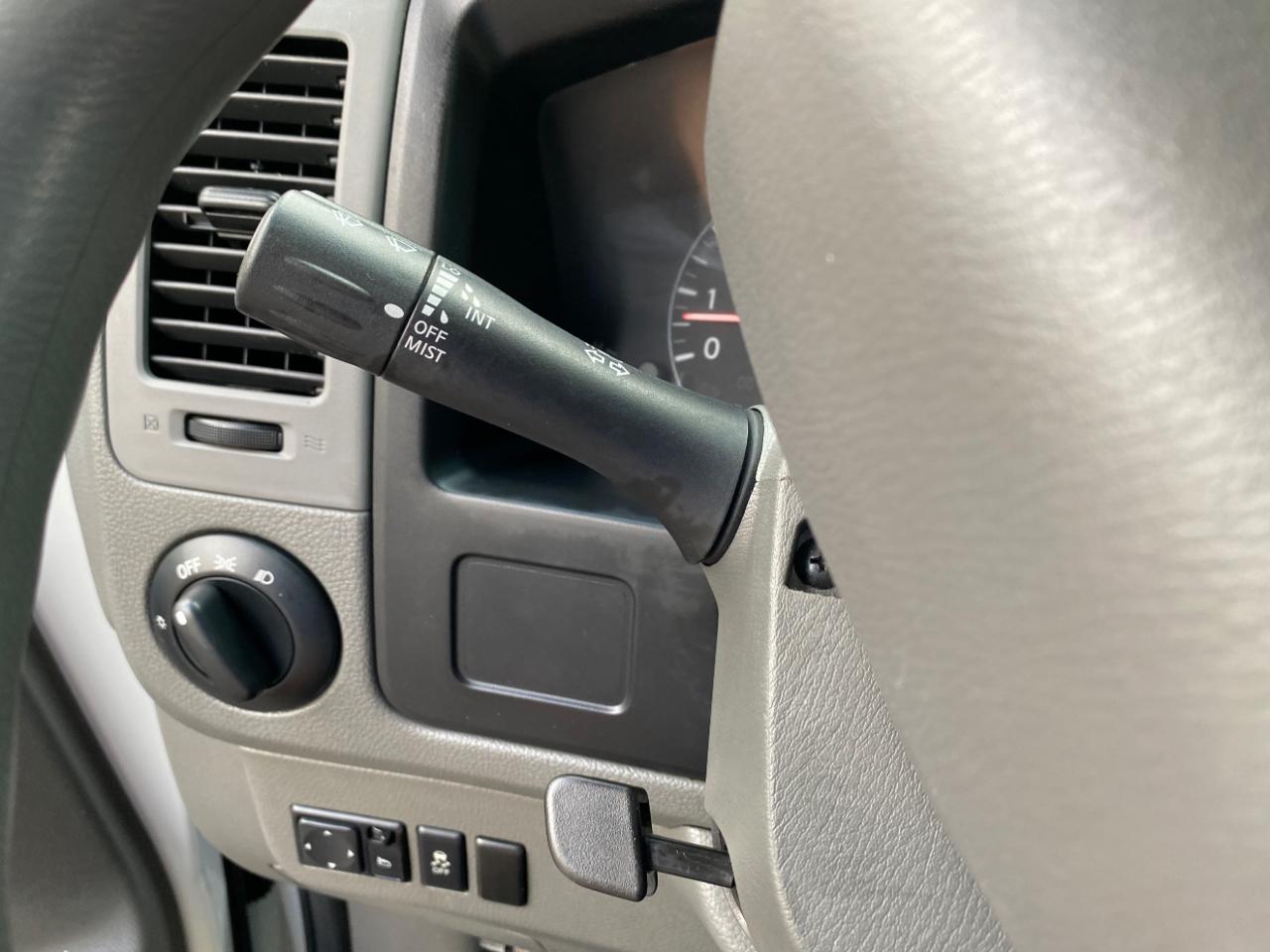 Nissan NV photo 49