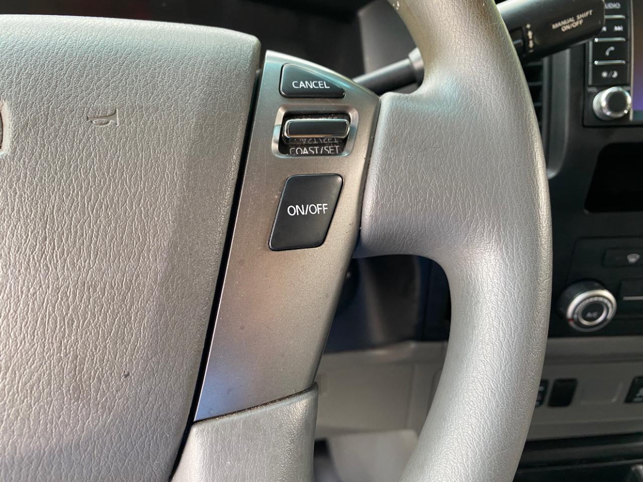 Nissan NV photo 50