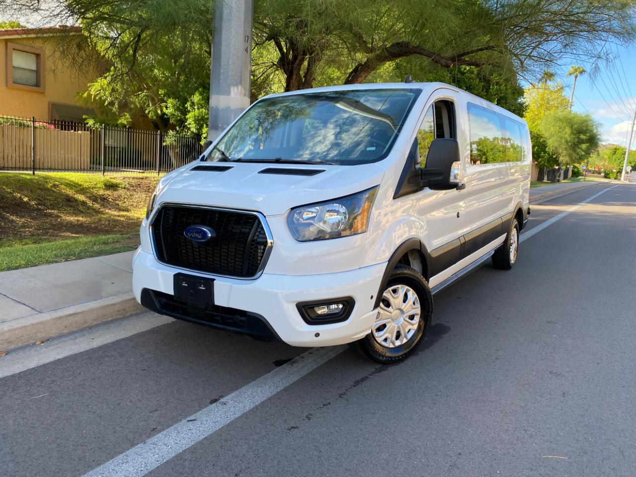 Ford Transit Passenger Wagon T-350 148" Low Roof XLT RWD 2024