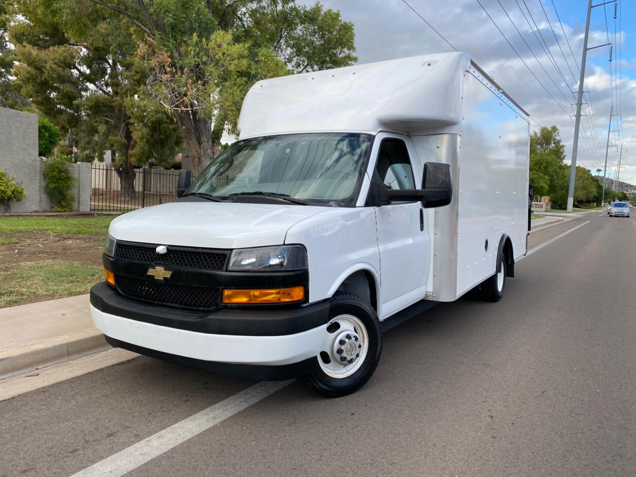 Chevrolet Express Commercial Cutaway 3500 Van 159" 2022
