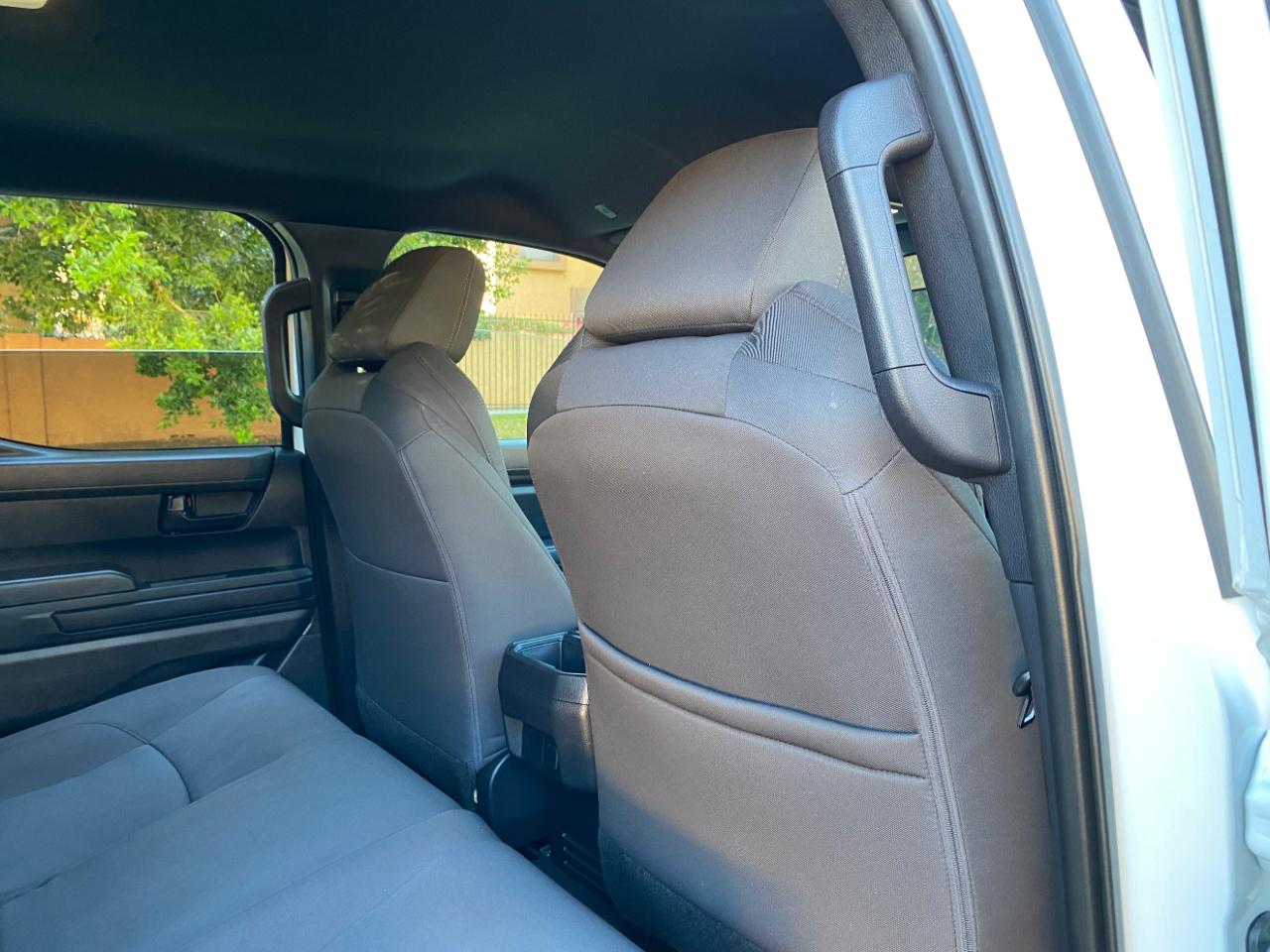 Toyota Tacoma 2WD SR Double Cab 5' Bed AT (Natl) 2025