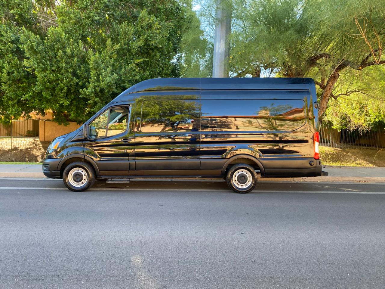 Ford Transit Cargo Van T-250 148" EL Hi Rf 9070 GVWR RWD 2020