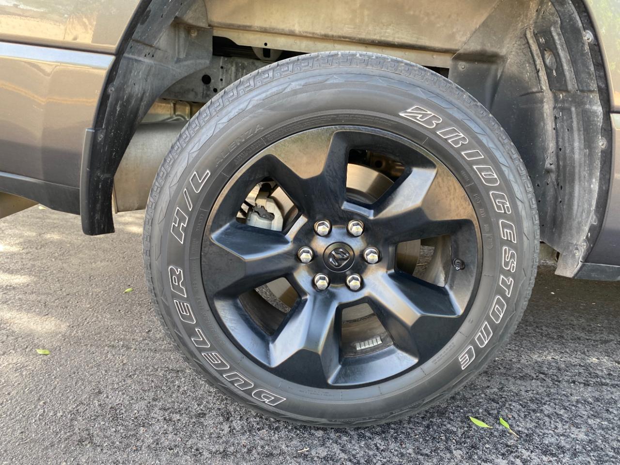 RAM 1500 Tradesman 4x4 Quad Cab 6'4" Box 2024