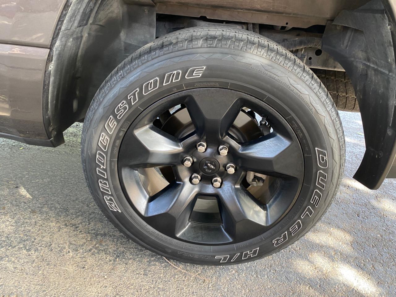 RAM 1500 Tradesman 4x4 Quad Cab 6'4" Box 2024