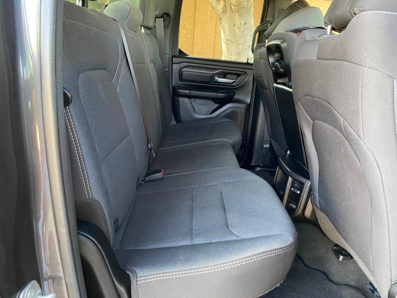 RAM 1500 Tradesman 4x4 Quad Cab 6'4" Box 2024