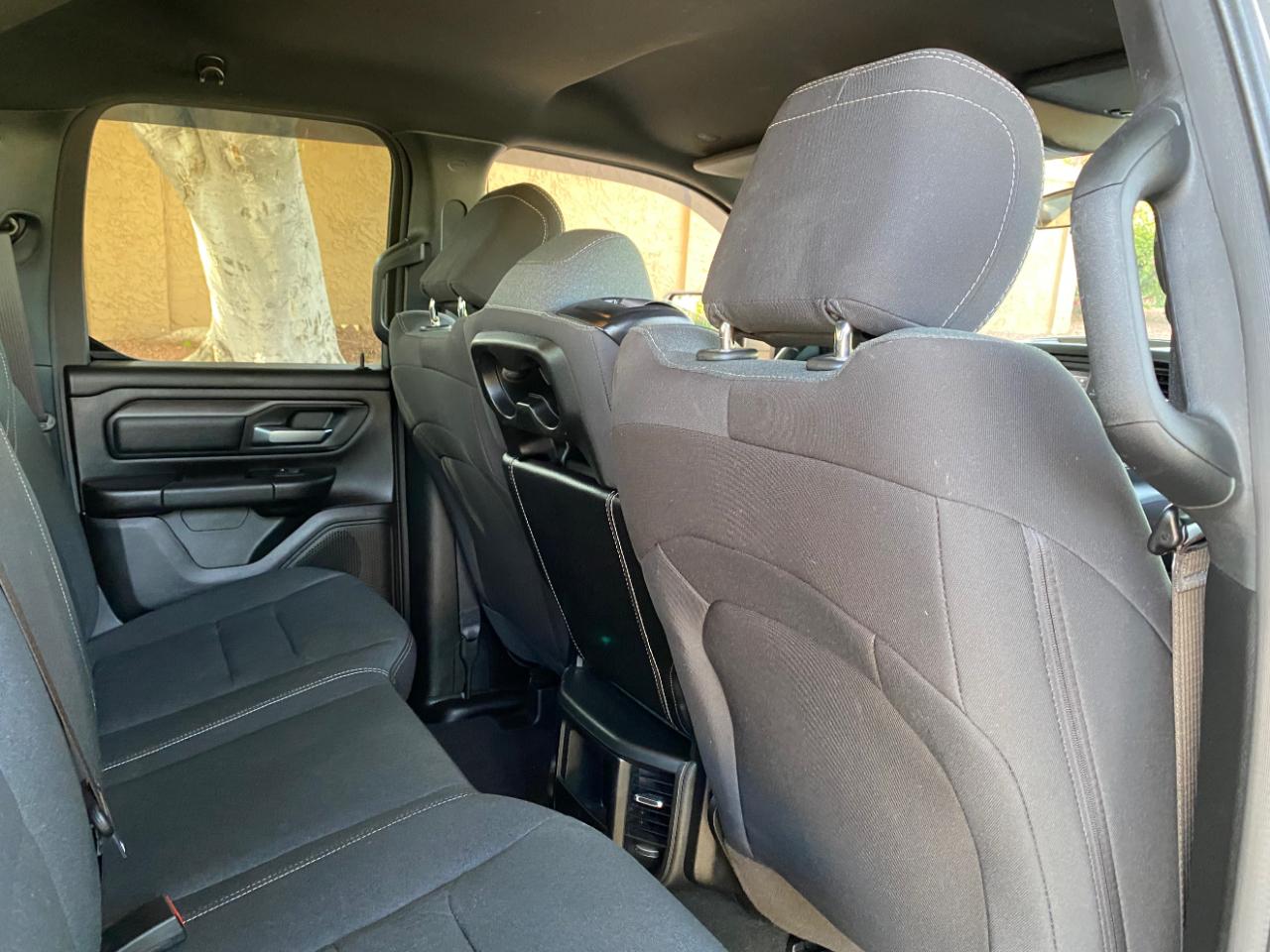 RAM 1500 Tradesman 4x4 Quad Cab 6'4" Box 2024