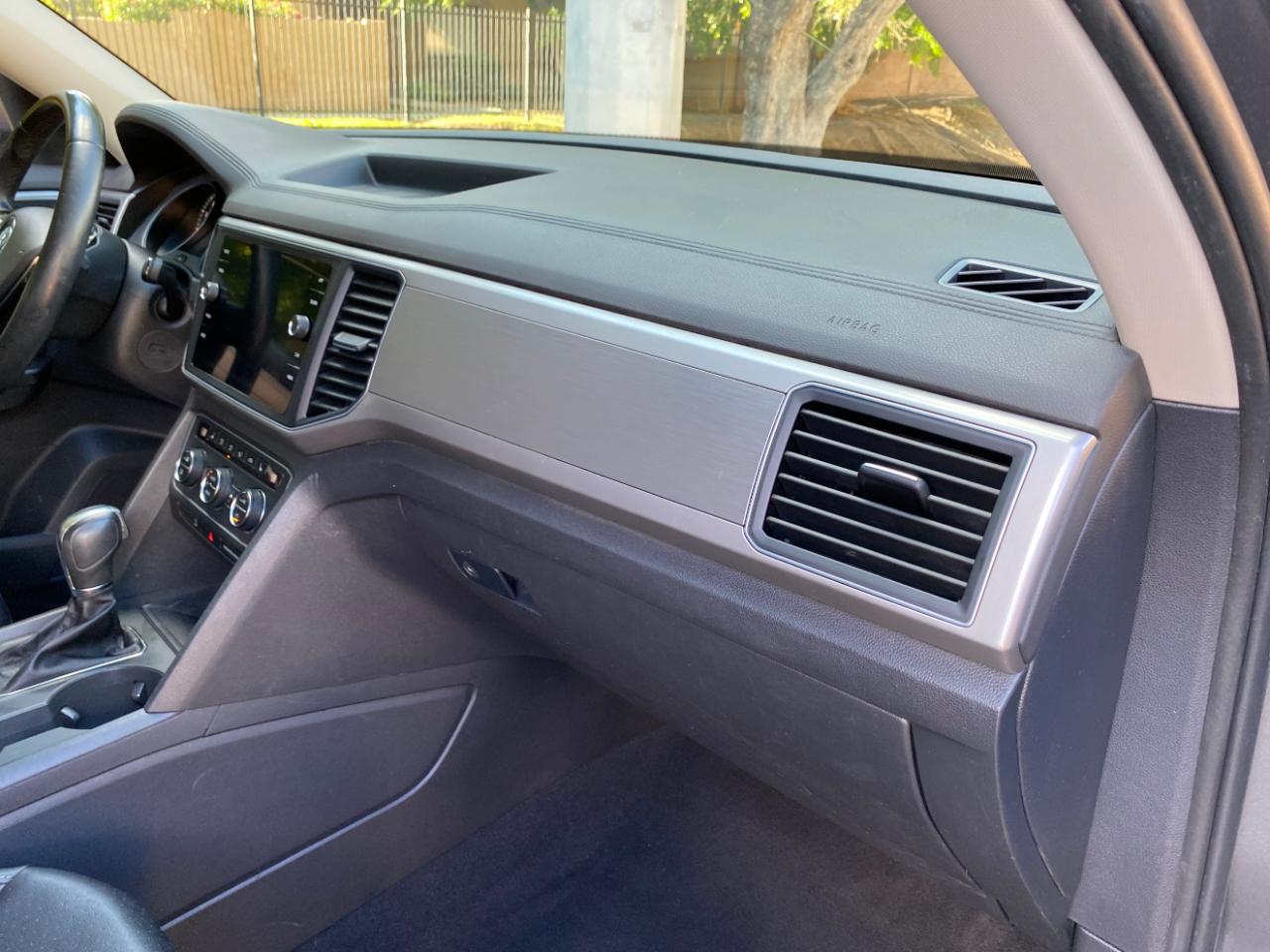 Volkswagen Atlas 2.0T SE FWD 2019