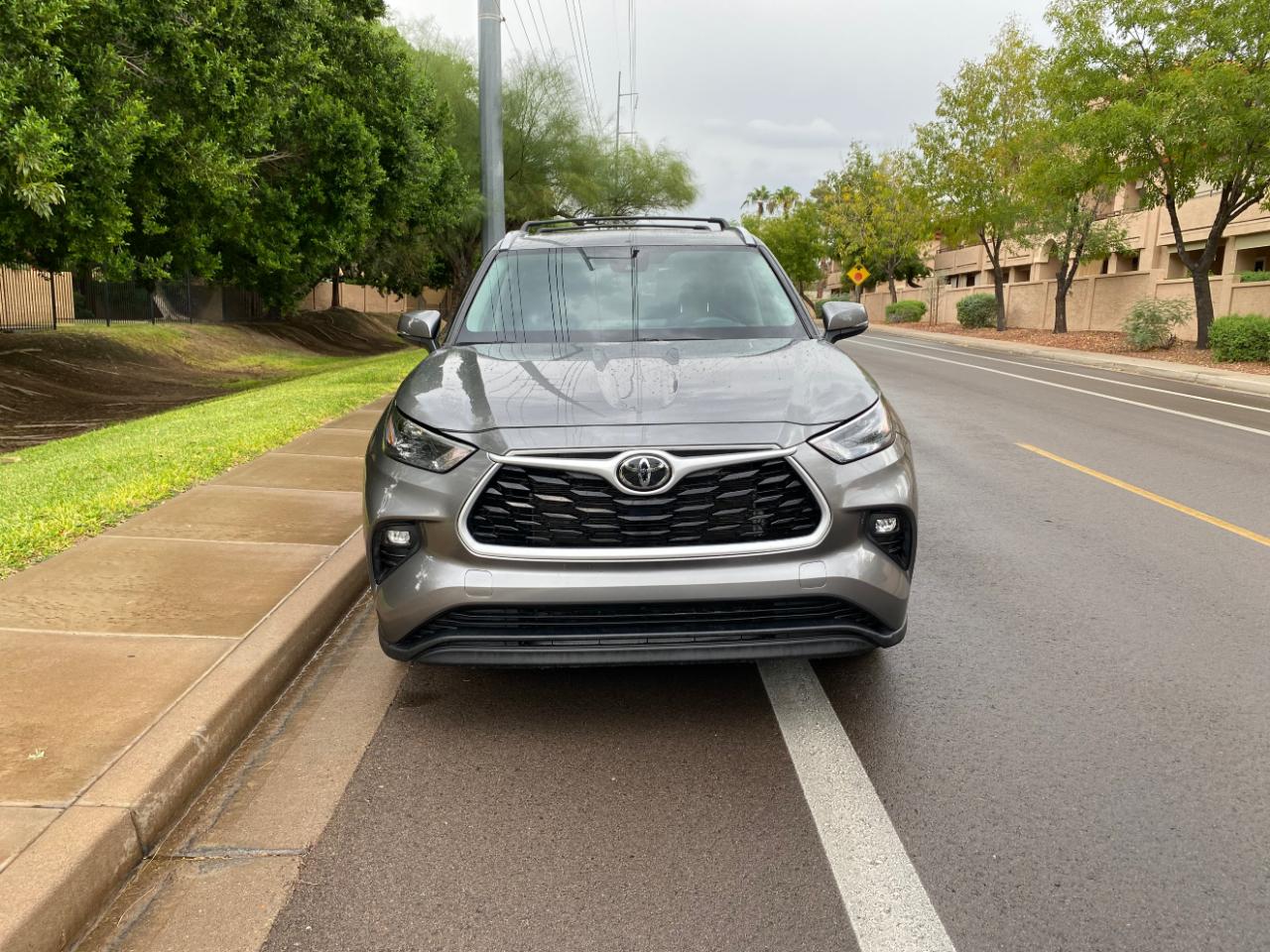 Toyota Highlander Limited FWD (Natl) 2025
