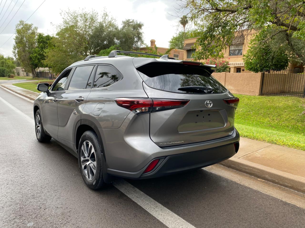 Toyota Highlander Limited FWD (Natl) 2025