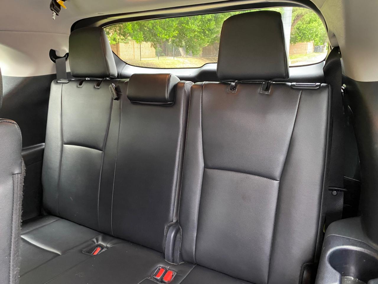 Toyota Highlander Limited FWD (Natl) 2025