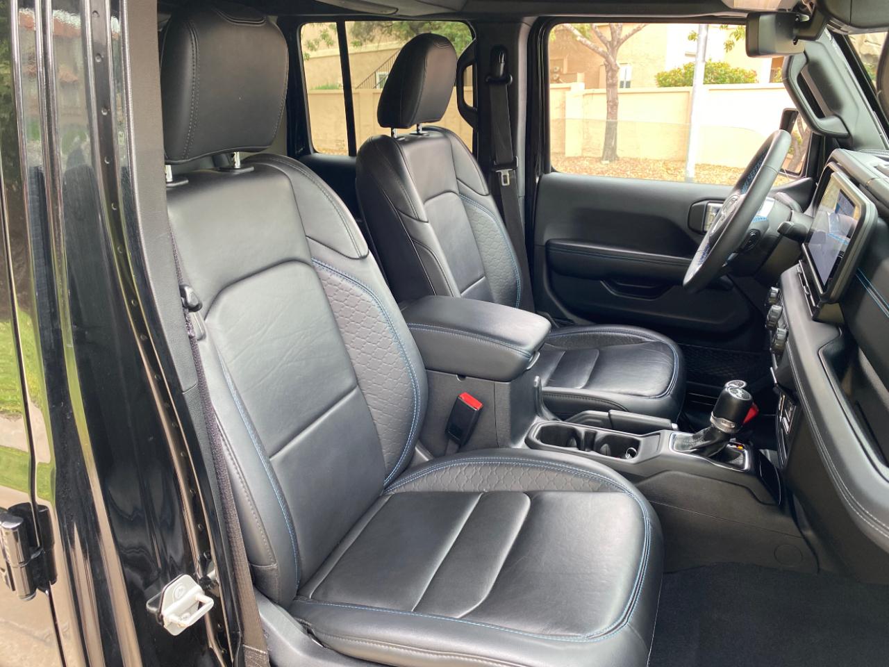 Jeep Wrangler 4xe Sahara 4x4 2024