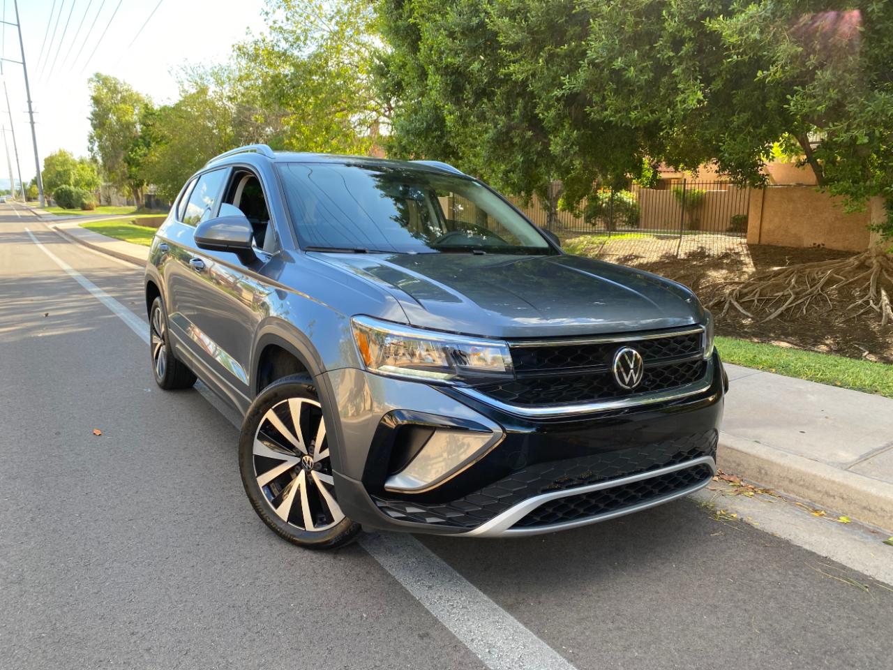 Volkswagen Taos SE FWD 2022