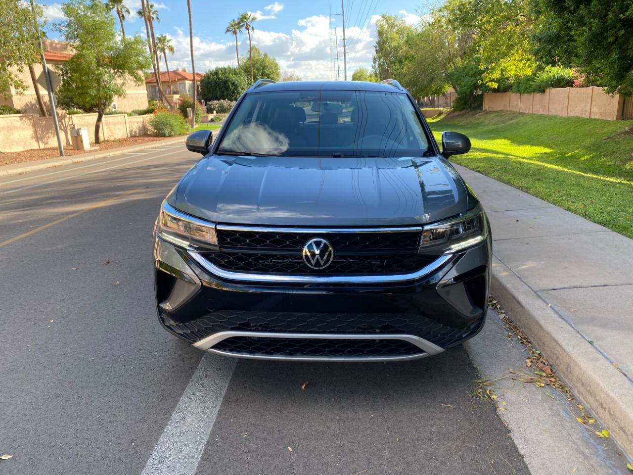 Volkswagen Taos SE FWD 2022