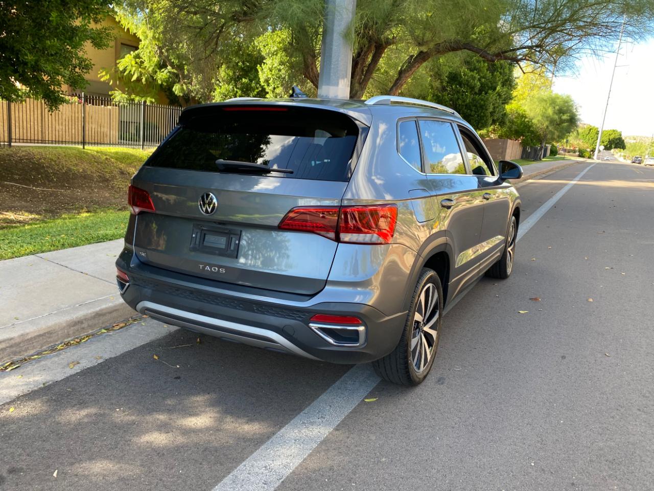Volkswagen Taos SE FWD 2022