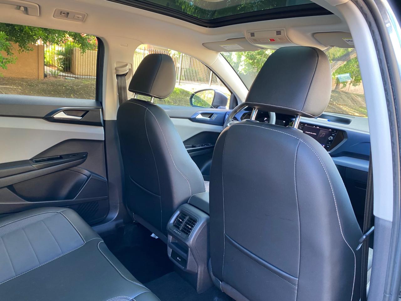 Volkswagen Taos SE FWD 2022