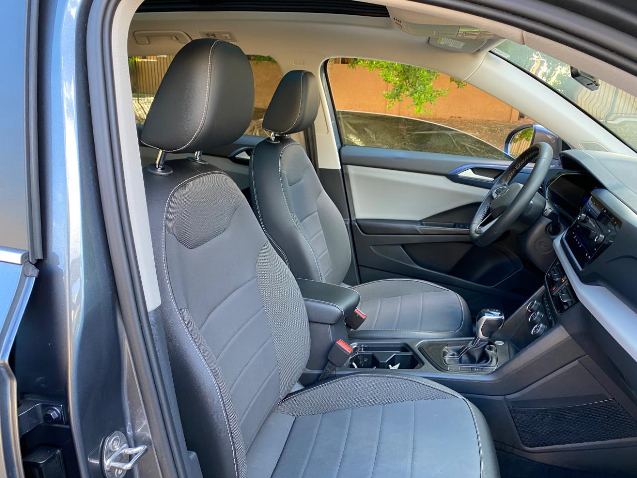 Volkswagen Taos SE FWD 2022