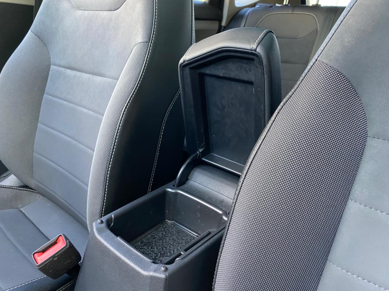 Volkswagen Taos SE FWD 2022