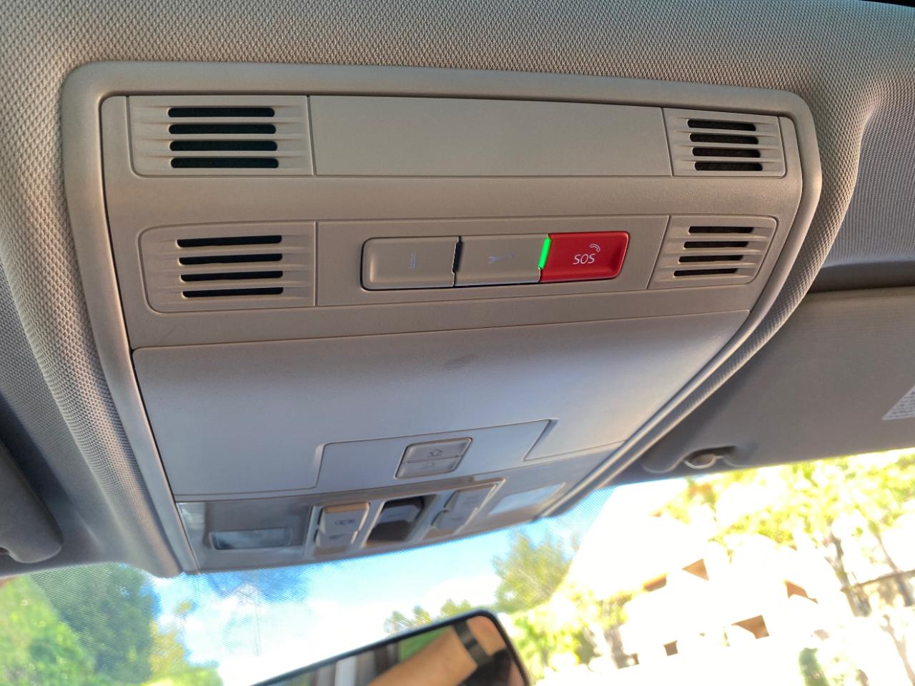 Volkswagen Taos SE FWD 2022