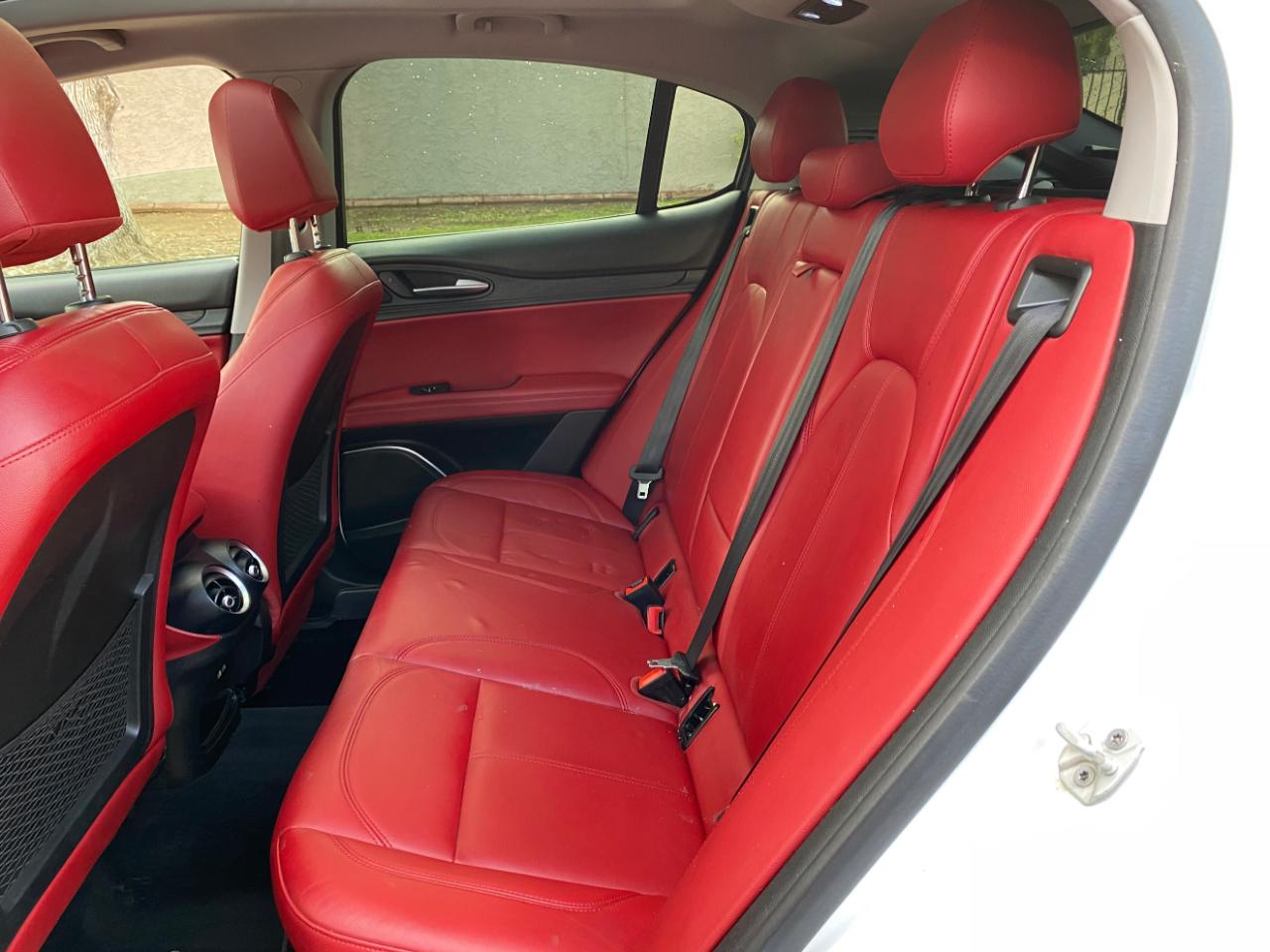 Alfa Romeo Stelvio RWD 2019