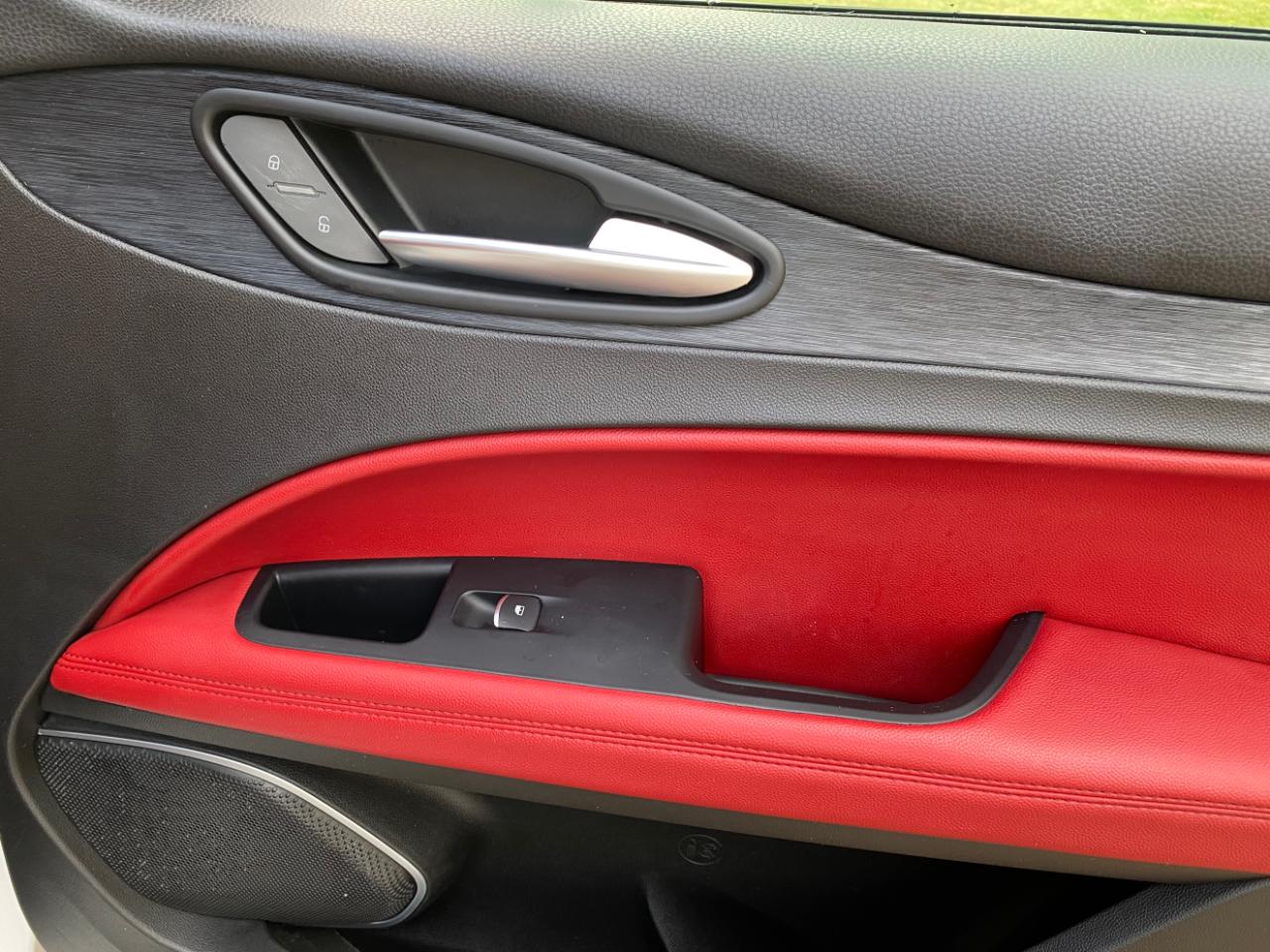 Alfa Romeo Stelvio RWD 2019