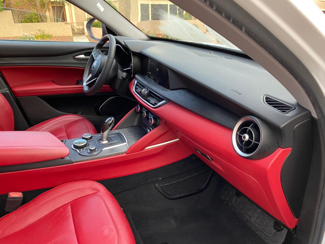 Alfa Romeo Stelvio RWD 2019