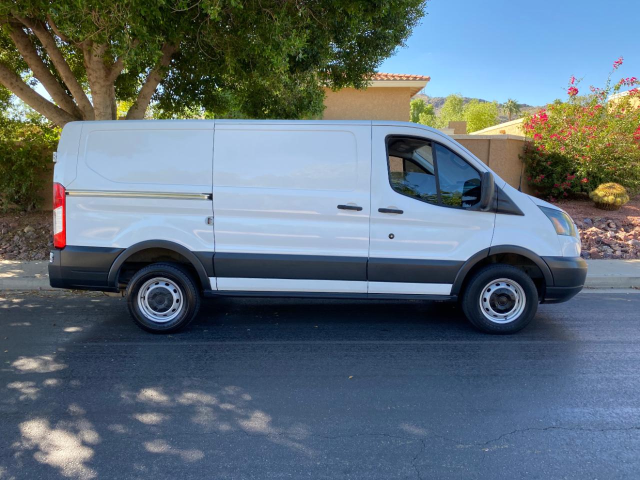 Ford Transit Cargo Van T-250 130" Low Rf 9000 GVWR Sliding RH Dr 2016
