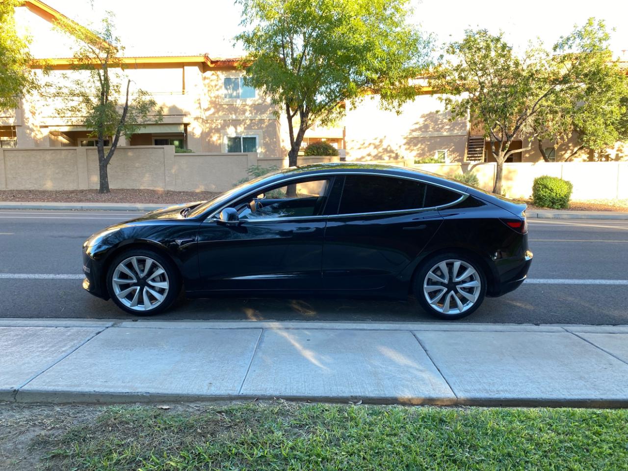 Tesla Model 3 Long Range AWD 2020