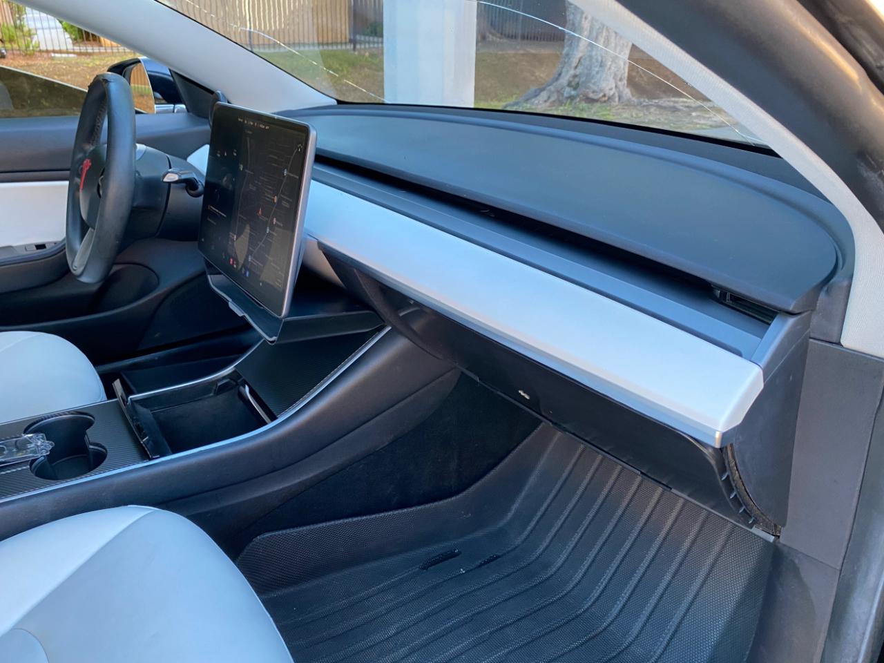 Tesla Model 3 Long Range AWD 2020