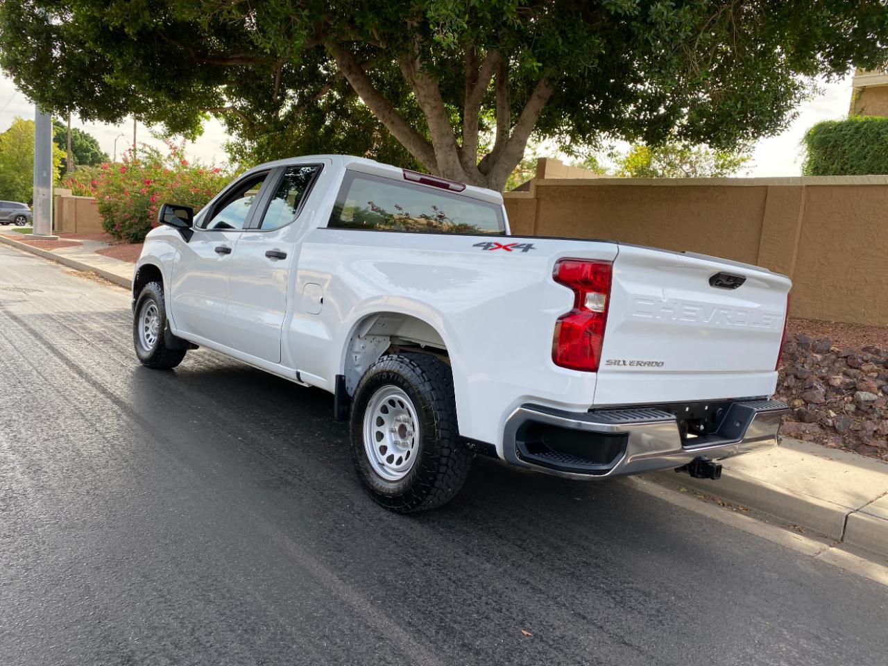 Chevrolet Silverado 1500 4WD Double Cab 147" Work Truck 2022
