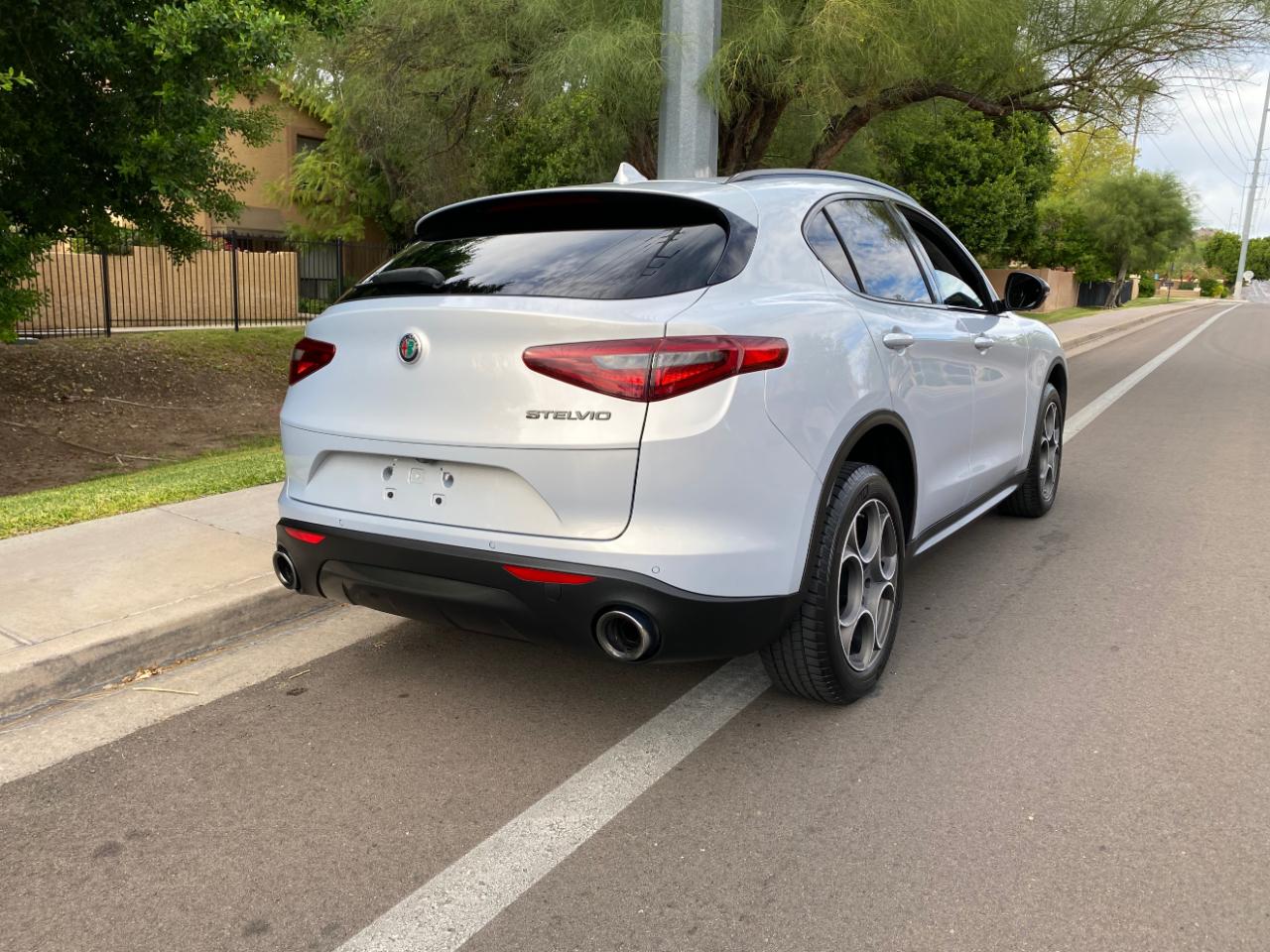 Alfa Romeo Stelvio RWD 2021
