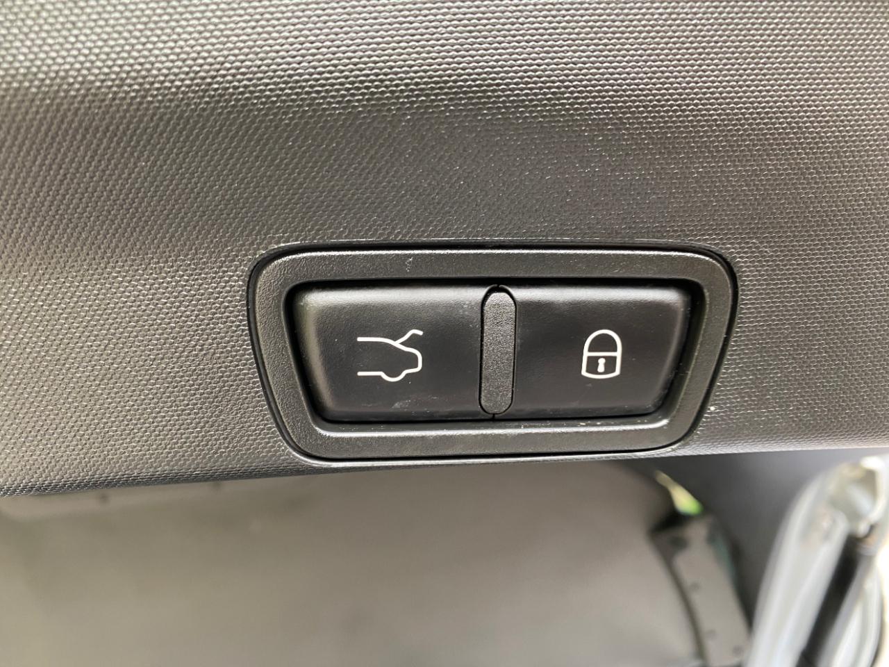 Alfa Romeo Stelvio RWD 2021