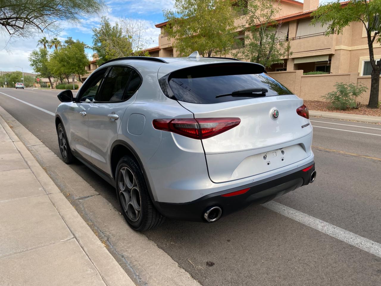 Alfa Romeo Stelvio RWD 2021