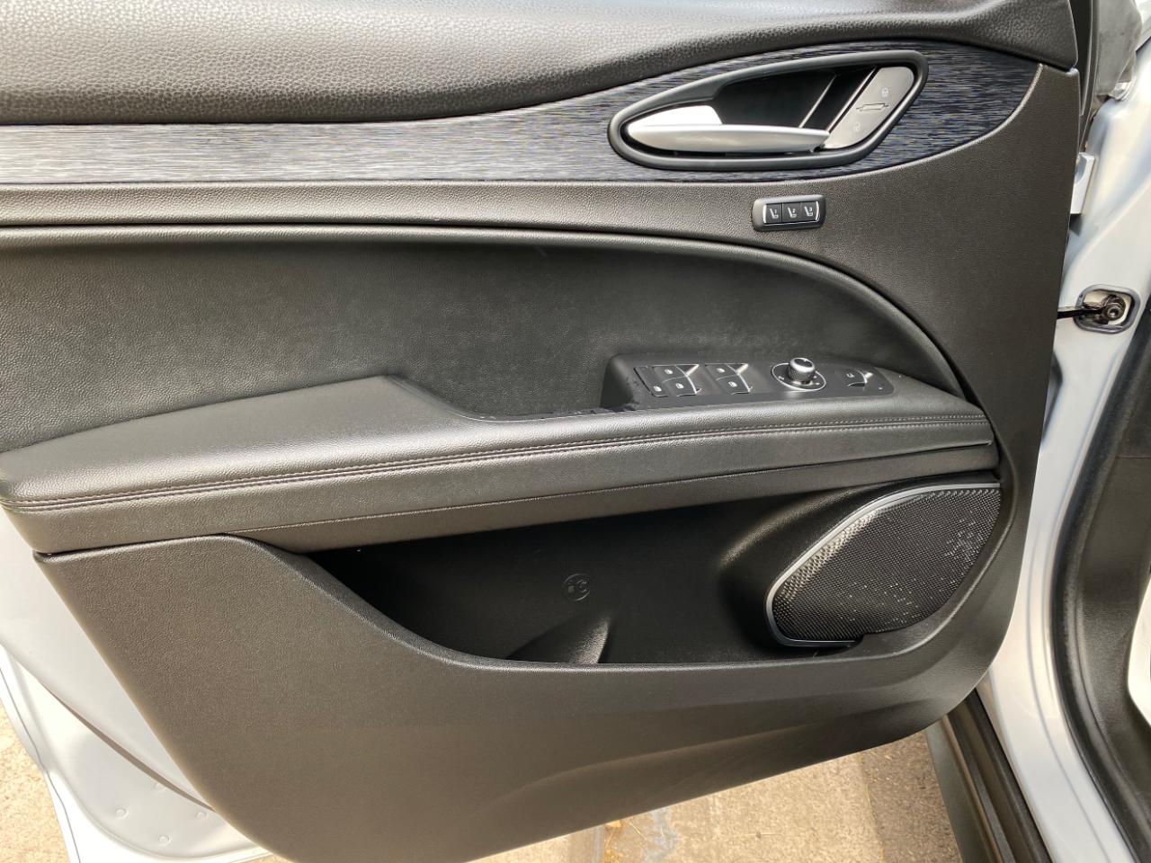 Alfa Romeo Stelvio RWD 2021