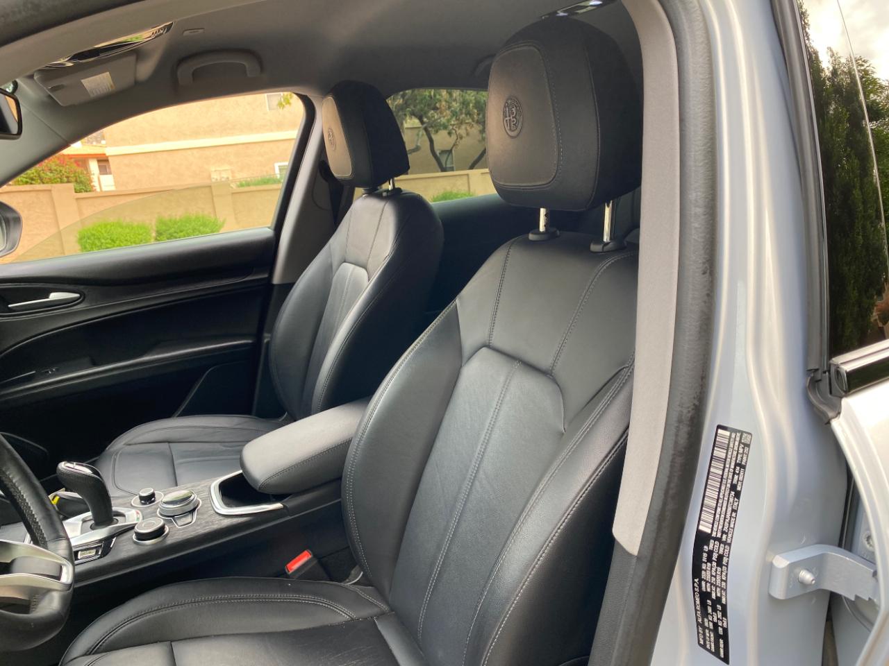 Alfa Romeo Stelvio RWD 2021