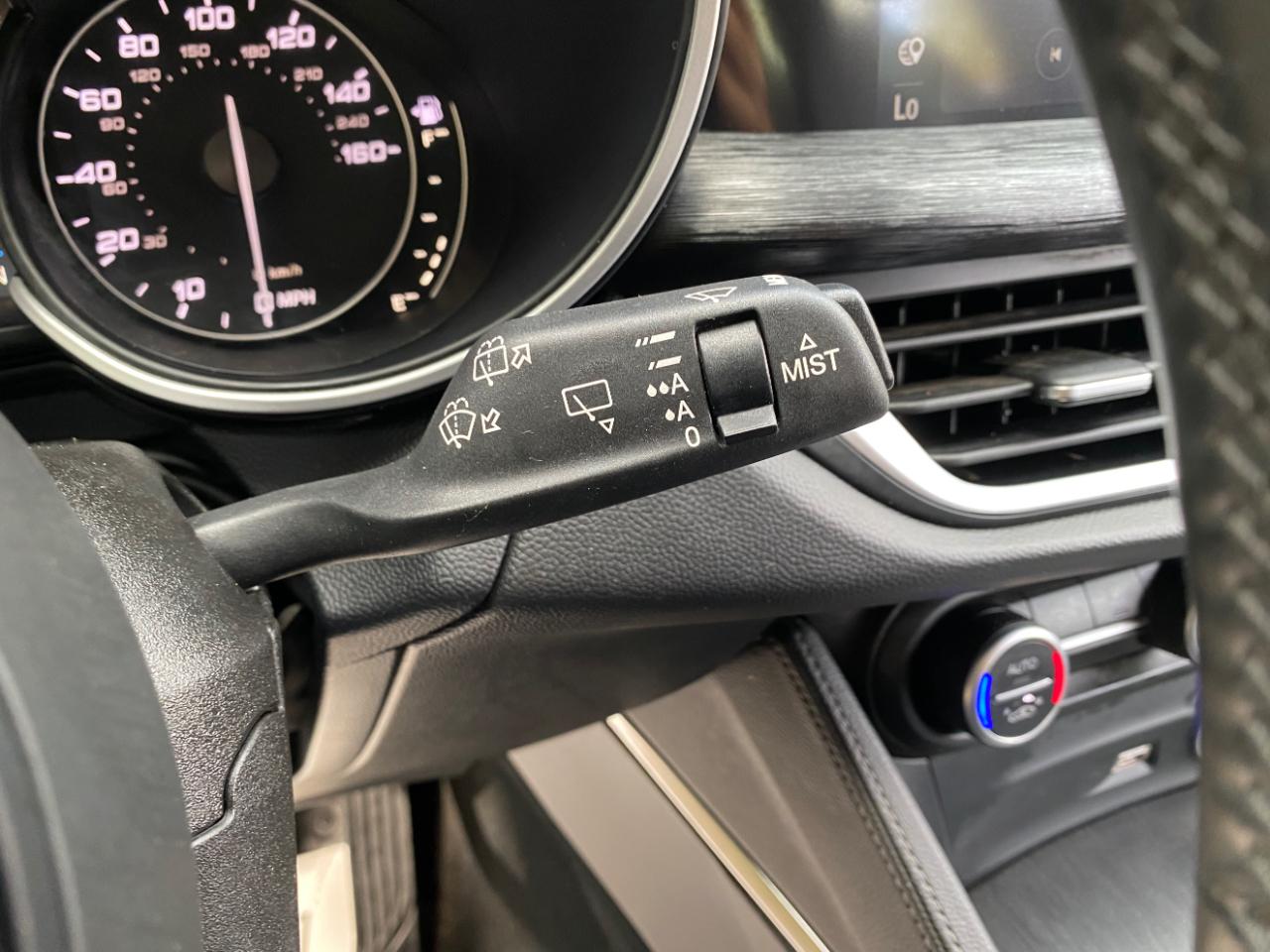 Alfa Romeo Stelvio RWD 2021