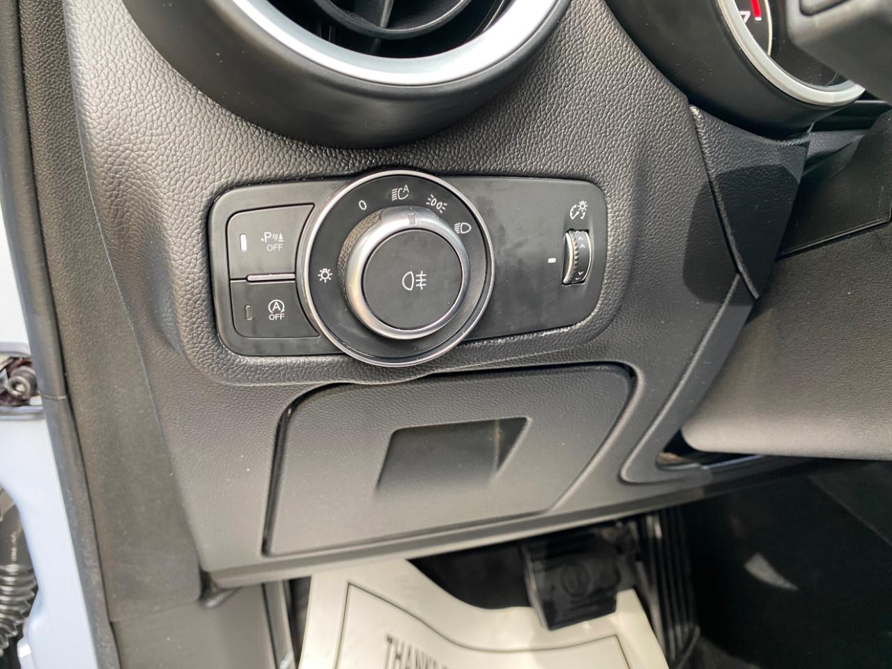 Alfa Romeo Stelvio RWD 2021