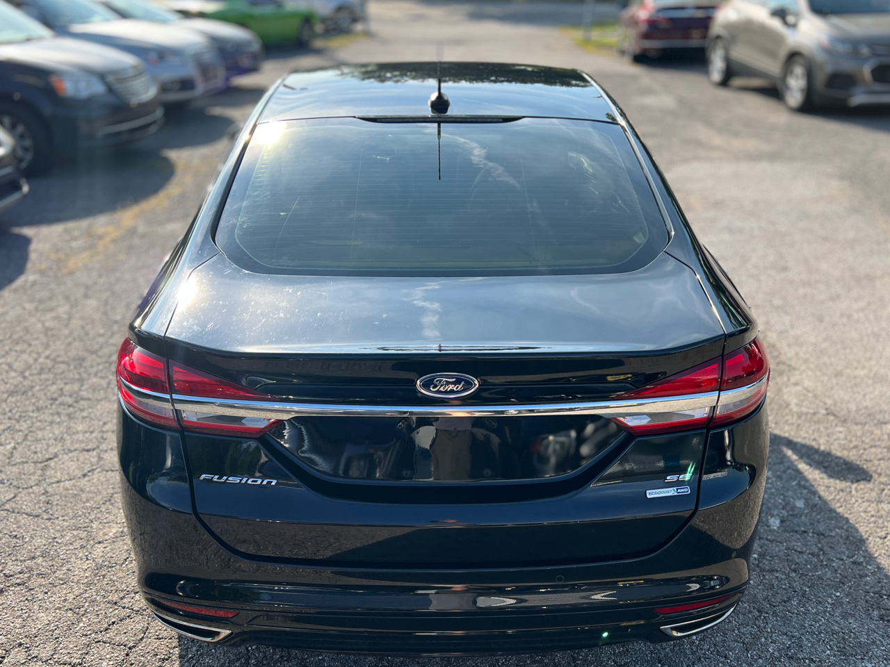 2017 Ford Fusion SE photo 6